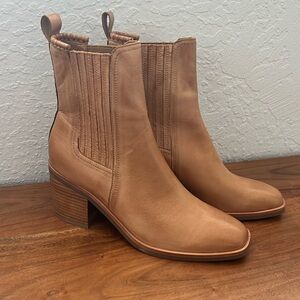 Silentd Boots NWT